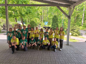 Учащиеся 4 «Г» класса вместе с классным руководителем Алёной Андреевной Шуваловой посетили  игровое квест-шоу «Форт Боярд» в городе Туле.
