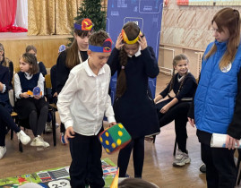 Учащиеся 4х-5х классов приняли участие в интерактивной игре-путешествии «Дорожные профессии», организованной региональным отделением ЮИД Тульской области.