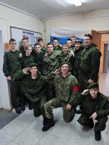 Учебные сборы по программе подготовки по основам воинской службы.