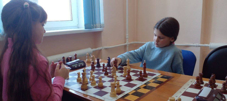 Учащиеся нашей школы приняли участие в городском турнире по шахматам.