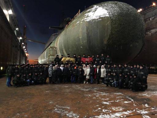 Встреча с экипажем атомного подводного крейсера &quot;Новомосковск&quot;.
